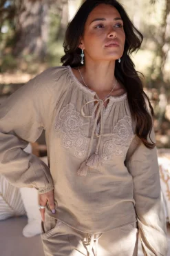 Bluse Corazon Stickerei Sand