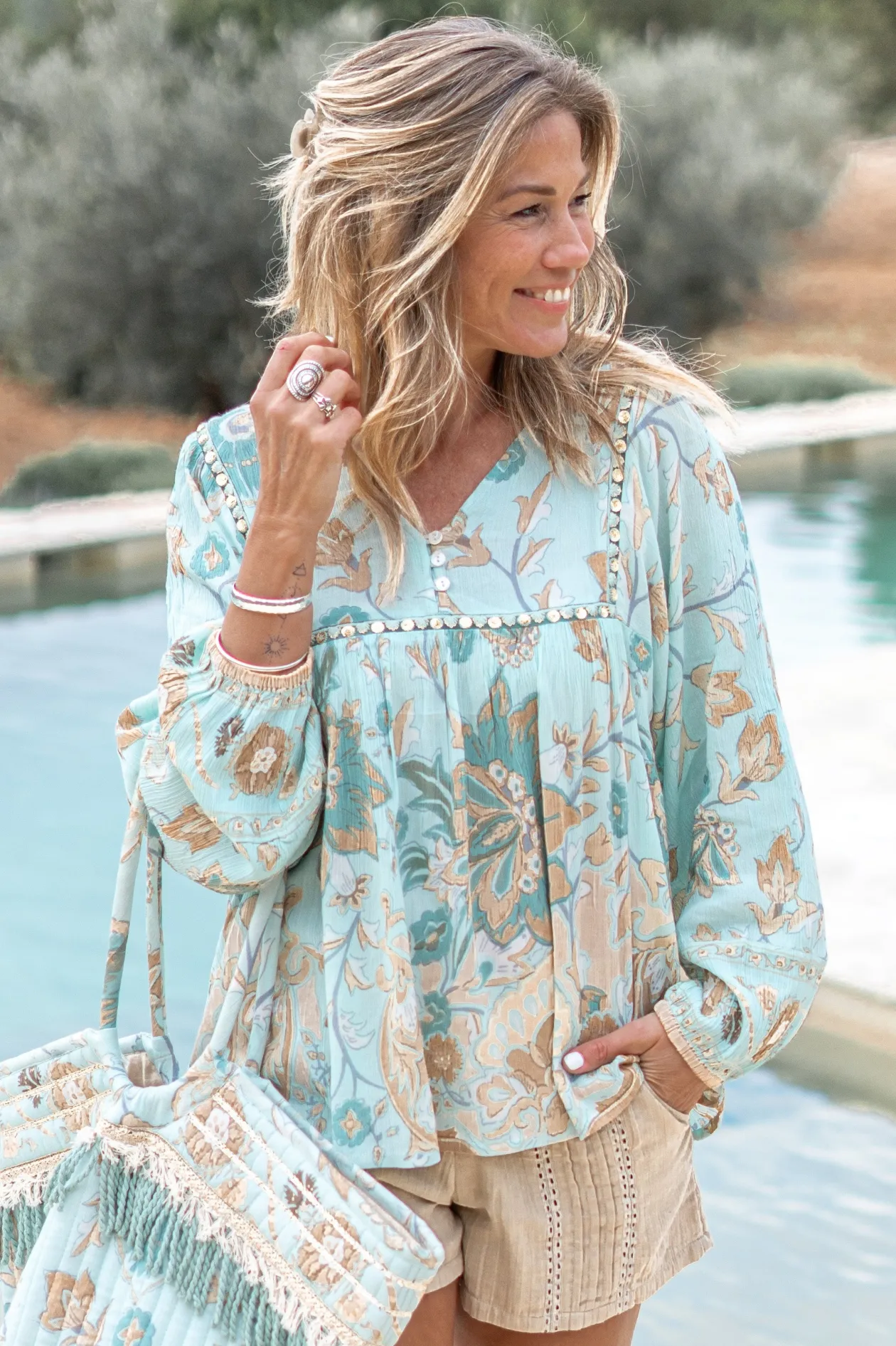 Bluse Kiki Flower Aqua
