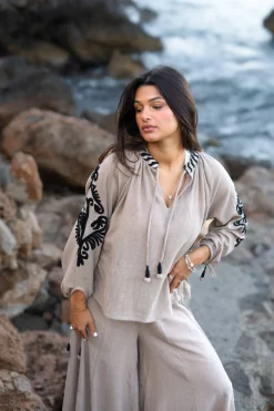 Bluse mit Stickerei Esthetica Taupe