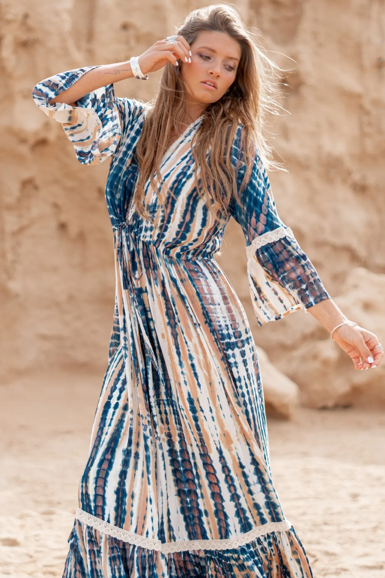 Kleid Isabella Crochet Beige