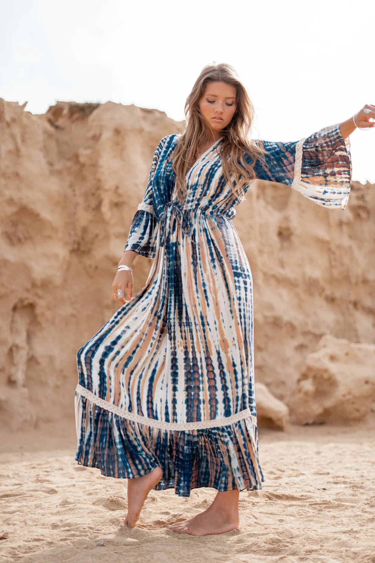 Kleid Isabella Crochet Beige