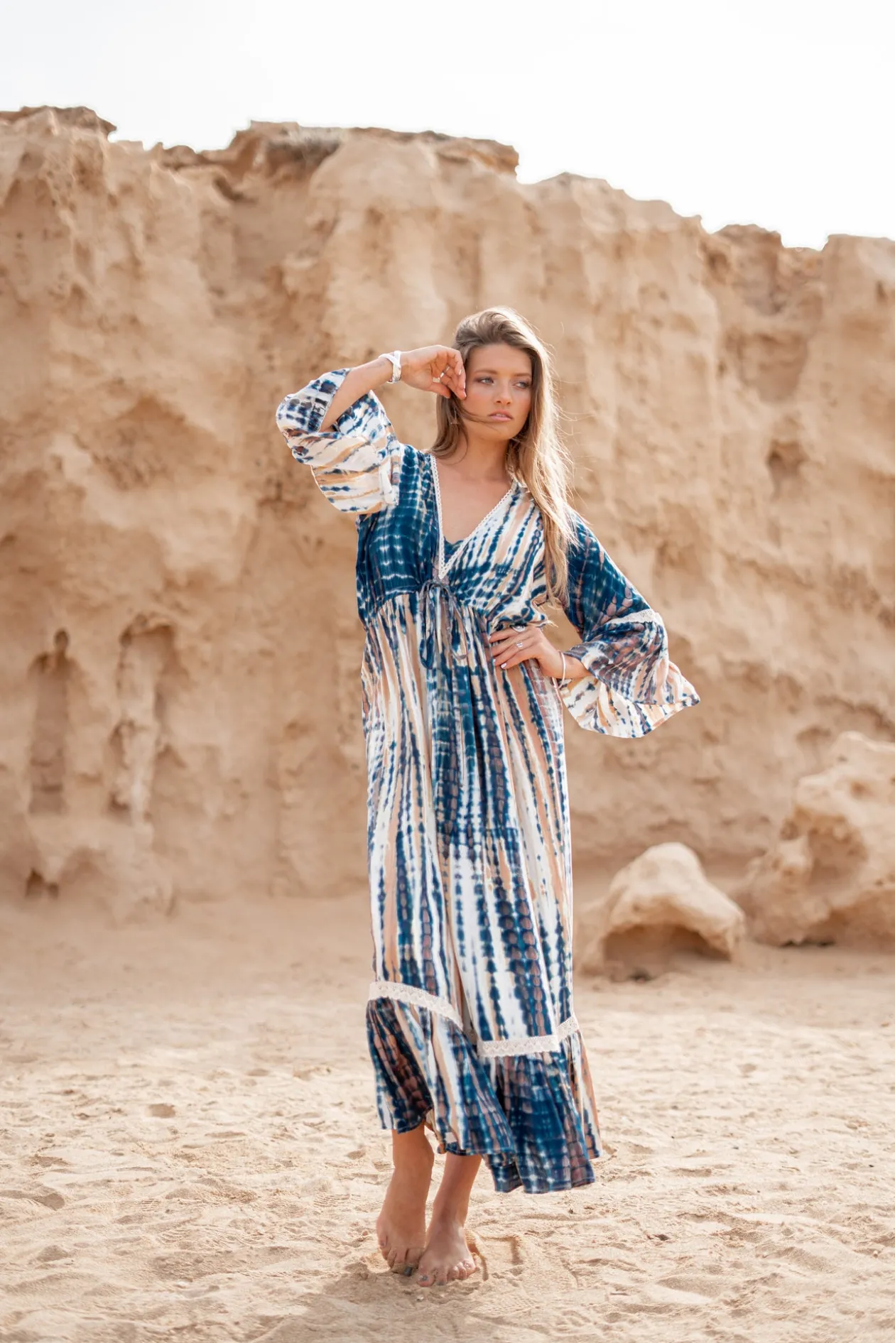 Kleid Isabella Crochet Beige