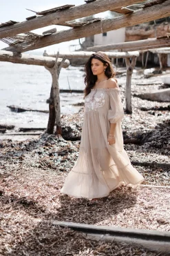 Kleid Peralta Bordado Light Taupe