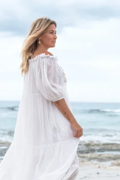 Kleid Peralta Bordado Weiß