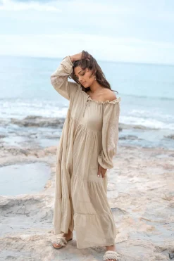 Kleid Peralta Cuenca Sand