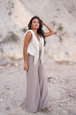 Kurze Fransenweste Esthetica Ecru