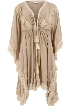 Kurzer Kimono Fransen Kyra Powder