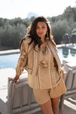 Kurzes Gilet Sierra Riqueza Light Taupe