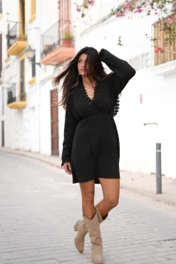 Kurzes Kleid Encaje Schwarz