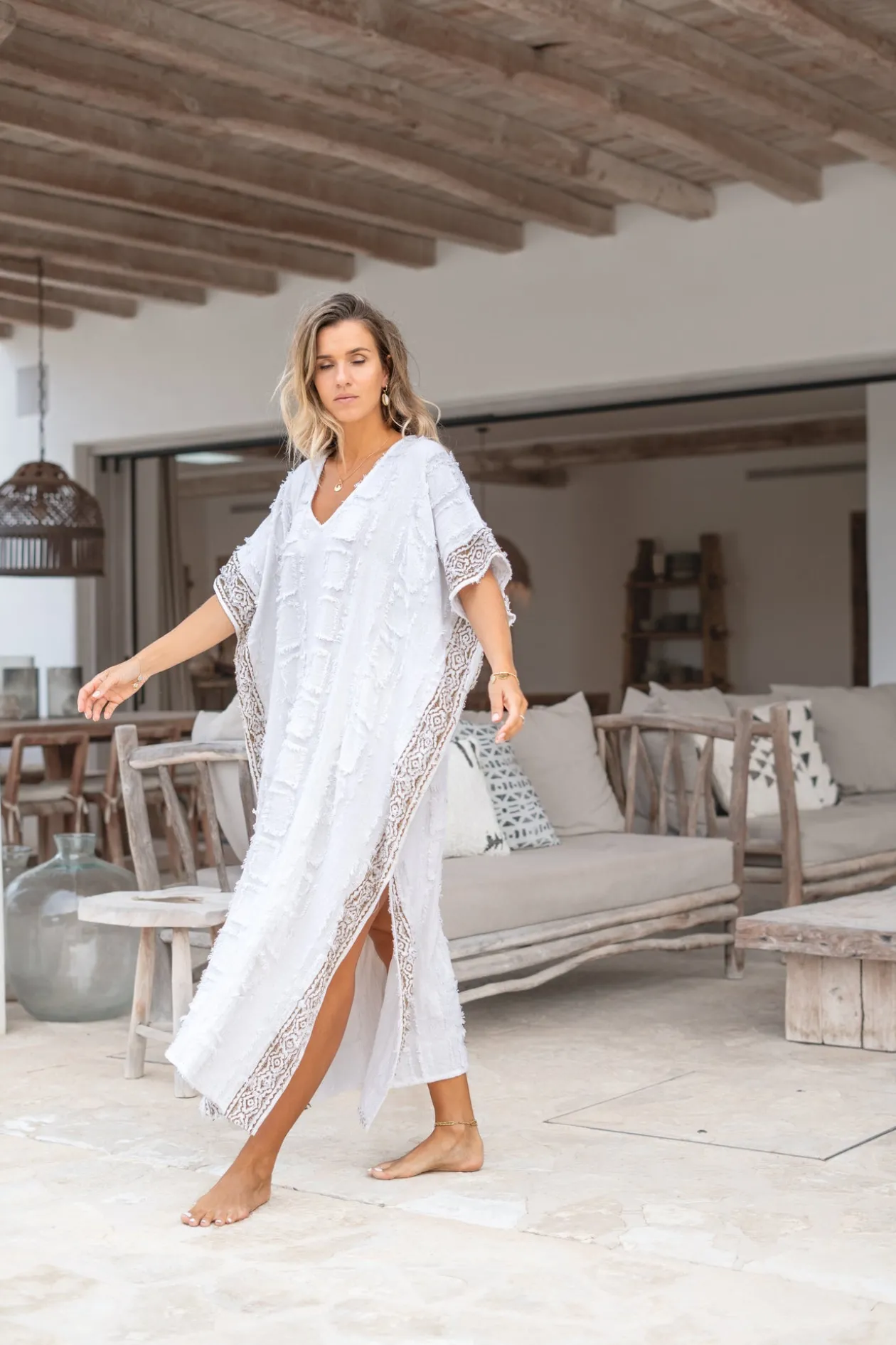 Langer Kaftan Kira Scorva Weiß