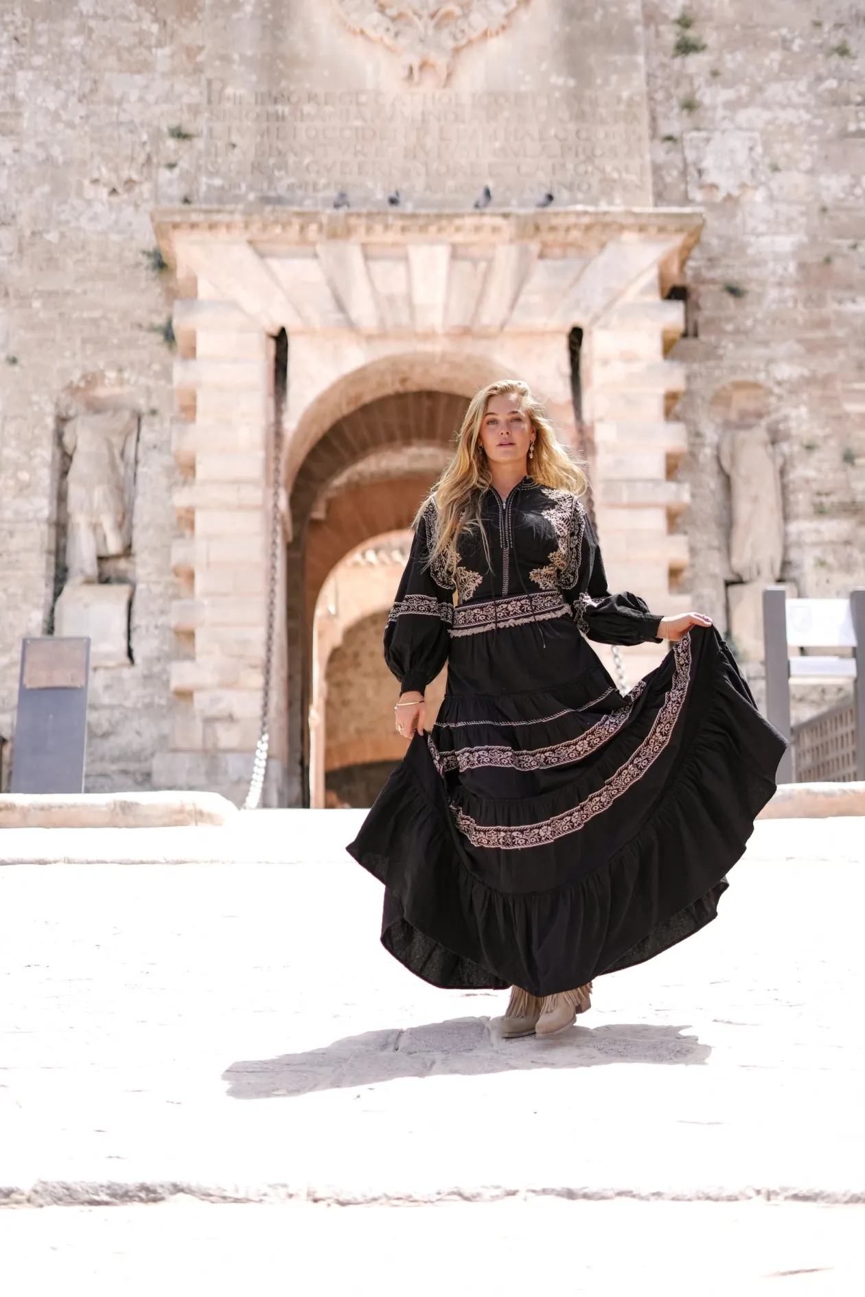 Langer Rock Espanola Schwarz