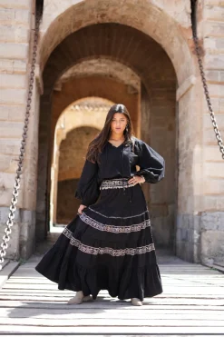 Puffärmelige Bluse Espanola Schwarz Einfarbig