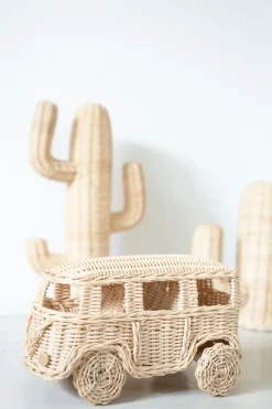 Rattan Mini Van