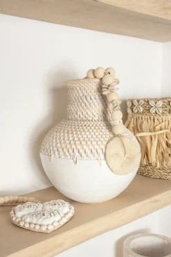 Vase Kayu Off White
