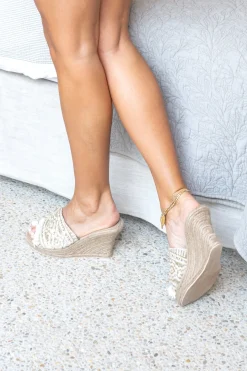 Wedge Resort Elfenbein