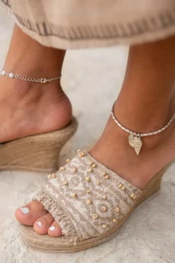 Wedge Resort Taupe